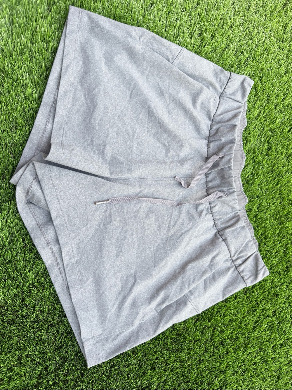 lululemon athletica Light Gray Athletic Shorts - Picture 3 of 5